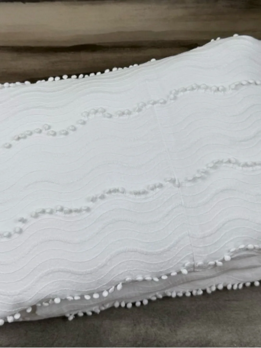 Lily Pulitzer Mini Pom Waves Duvet and Shams set (FULL/QUEEN)